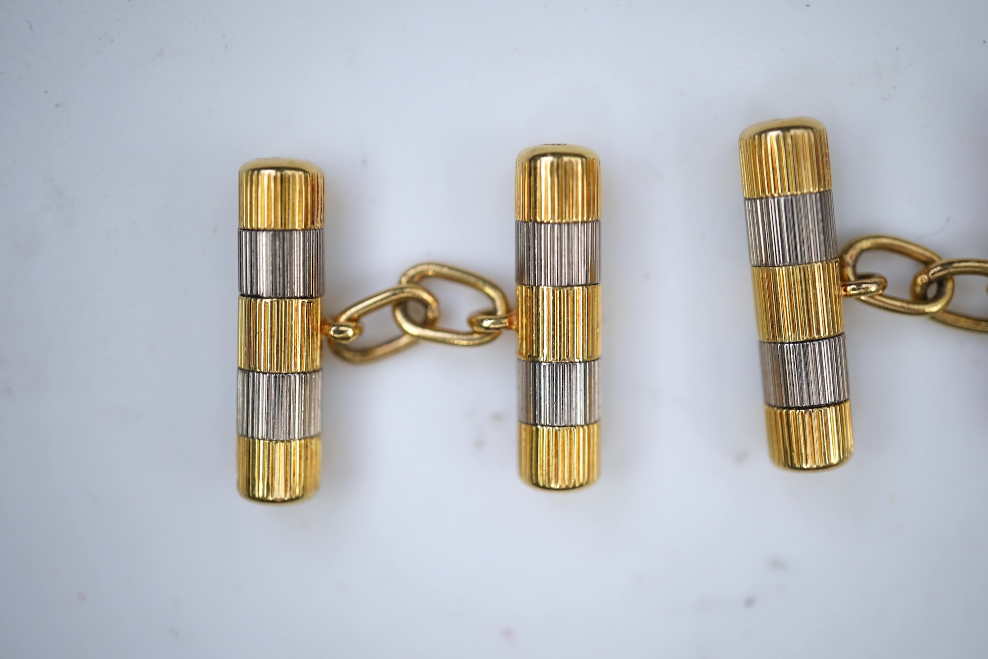 Tiffany & Co., a pair of gold cufflinks